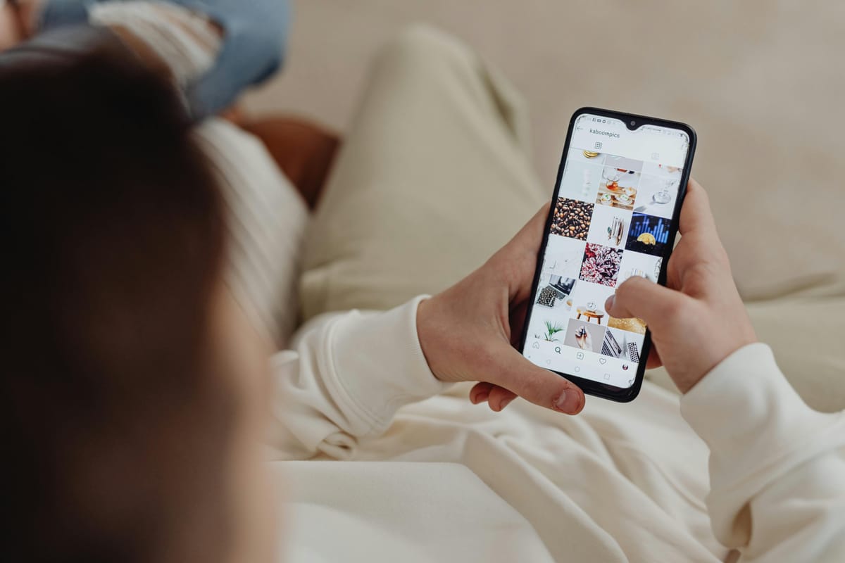 Hooks de sonido virales para Reels: cómo elegirlos y usarlos para vender más