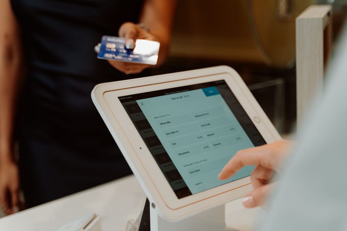 Sistemas de checkout: qué son, cómo funcionan y cómo elegir el mejor para tu tienda